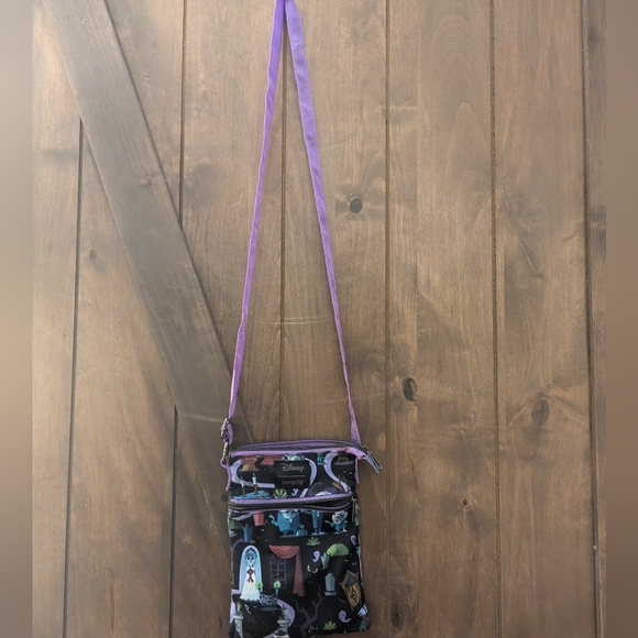 Loungefly Fabric Crossbody w/ adjustable strap - Picture 2 of 4